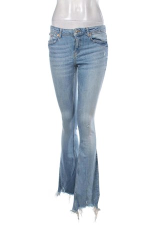 Damen Jeans Zara, Größe M, Farbe Blau, Preis 17,99 €