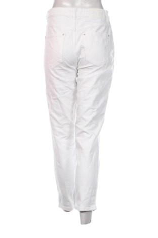 Blugi de femei Zara, Mărime M, Culoare Alb, Preț 85,99 Lei