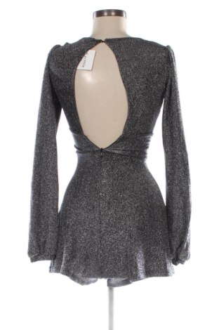 Dámská krátká kombinéza  Bershka, Velikost XXS, Barva Stříbrná, Cena  599,00 Kč
