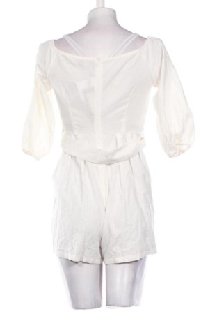 Дамски къс гащеризон Boohoo, Размер M, Цвят Бял, Цена 31,65 €