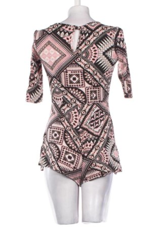 Női rövid overál Boohoo, Méret L, Szín Sokszínű, Ár 8 251 Ft