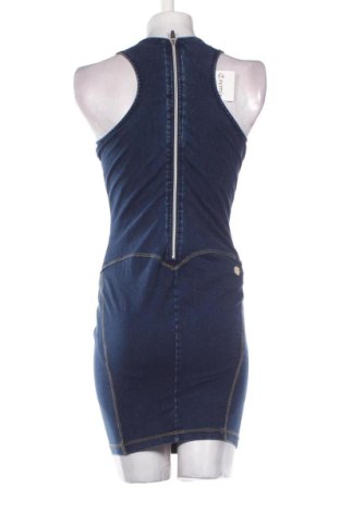 Kurzer Damenoverall Freddy, Größe M, Farbe Blau, Preis 31,99 €