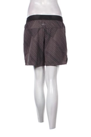 Pantaloni scurți de femei Adidas, Mărime S, Culoare Multicolor, Preț 88,99 Lei