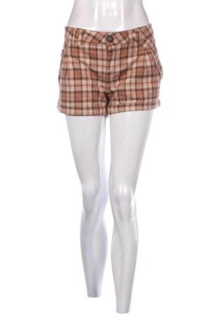 Női rövidnadrág Bershka, Méret L, Szín Sokszínű, Ár 4 132 Ft