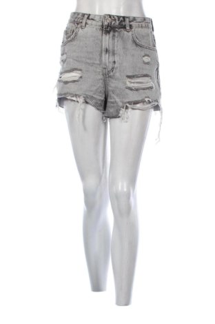 Дамски къс панталон Bershka, Размер M, Цвят Сив, Цена 7,15 €