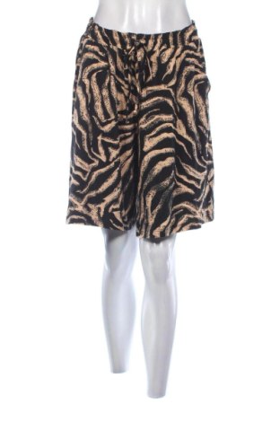Damskie szorty Bpc Bonprix Collection, Rozmiar XL, Kolor Kolorowy, Cena 36,99 zł
