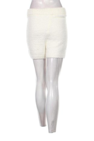 Damen Shorts H&M, Größe M, Farbe Ecru, Preis € 8,00