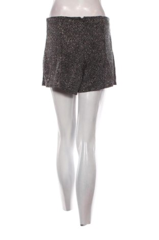 Дамски къс панталон H&M Divided, Размер S, Цвят Многоцветен, Цена 7,20 €