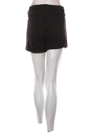 Dámské kraťasy  Haily`s, Velikost L, Barva Černá, Cena  1 105,00 Kč