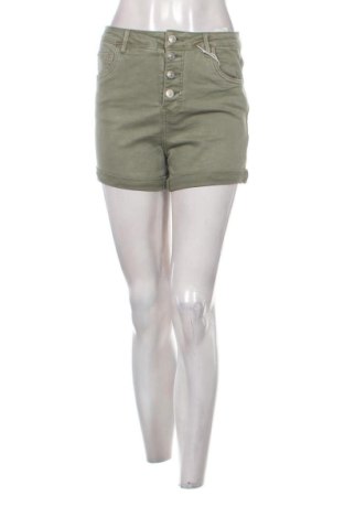 Dámské kraťasy  Haily`s, Velikost M, Barva Zelená, Cena  1 134,00 Kč