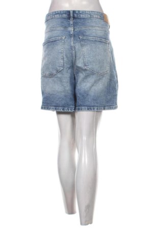 Dámské kraťasy  ONLY Carmakoma, Velikost XXL, Barva Modrá, Cena  309,00 Kč