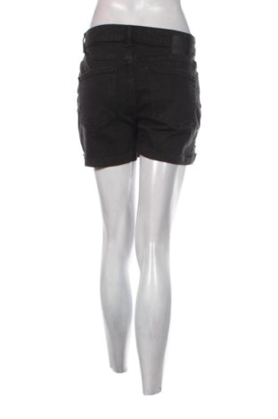 Dámske kraťasy  Pieces, Veľkosť M, Farba Čierna, Cena  12,95 €