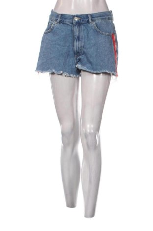 Damskie szorty Pull&Bear, Rozmiar M, Kolor Niebieski, Cena 32,99 zł