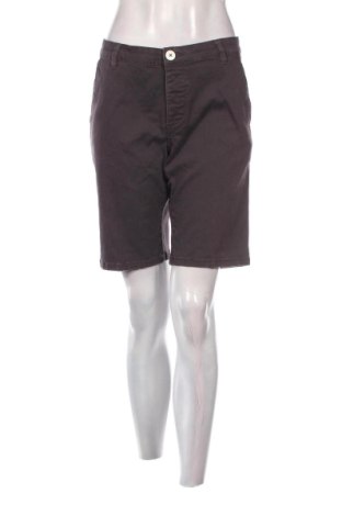 Damskie szorty Review, Rozmiar XL, Kolor Fioletowy, Cena 91,09 zł