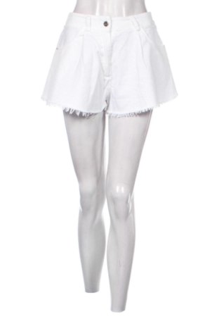 Дамски къс панталон Unbranded, Размер S, Цвят Бял, Цена 8,40 €