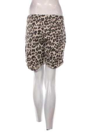 Damskie szorty Unbranded, Rozmiar L, Kolor Kolorowy, Cena 40,00 zł