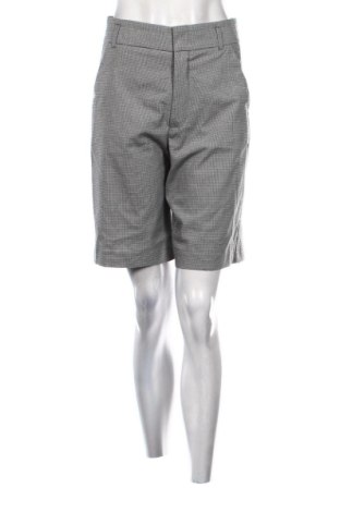 Дамски къс панталон Zara, Размер M, Цвят Многоцветен, Цена 10,00 €