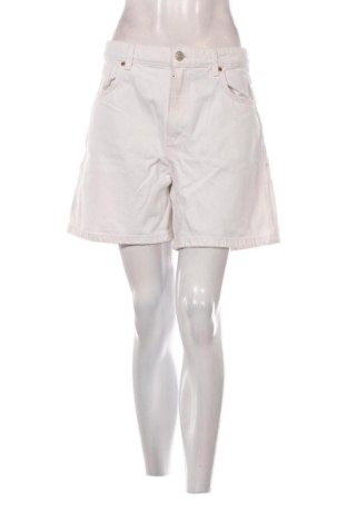 Дамски къс панталон Zara, Размер L, Цвят Бял, Цена 10,00 €