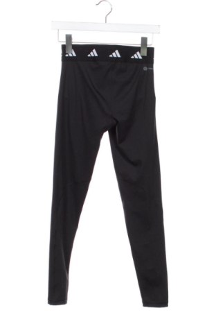 Дамски клин Adidas, Размер S, Цвят Черен, Цена 15,33 €