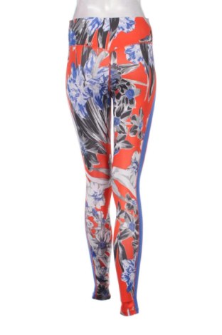 Damen Leggings Nike, Größe S, Farbe Mehrfarbig, Preis 46,63 €