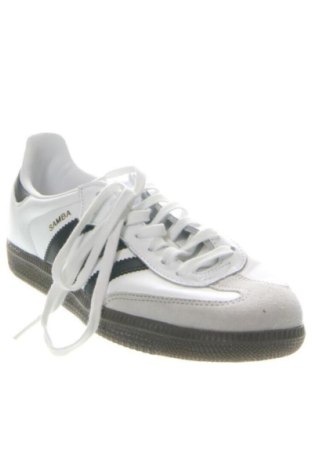 Дамски обувки Adidas, Размер 38, Цвят Бял, Цена 85,89 €