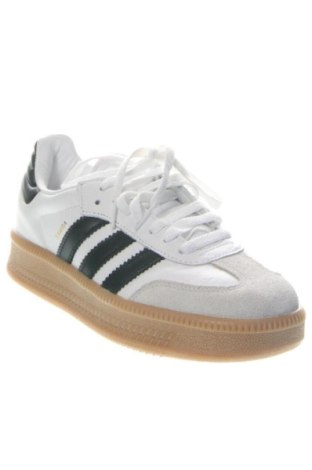 Női cipők Adidas, Méret 39, Szín Sokszínű, Ár 51 919 Ft