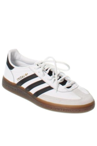 Дамски обувки Adidas Originals, Размер 39, Цвят Многоцветен, Цена 104,81 €