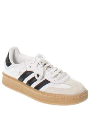 Дамски обувки Adidas Originals, Размер 38, Цвят Многоцветен, Цена 84,36 €