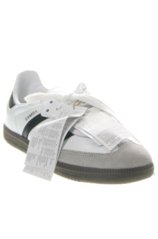 Дамски обувки Adidas Originals, Размер 40, Цвят Бял, Цена 104,81 €