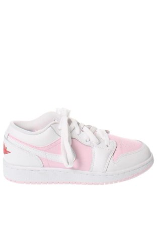 Дамски обувки Air Jordan Nike, Размер 38, Цвят Многоцветен, Цена 138,04 €