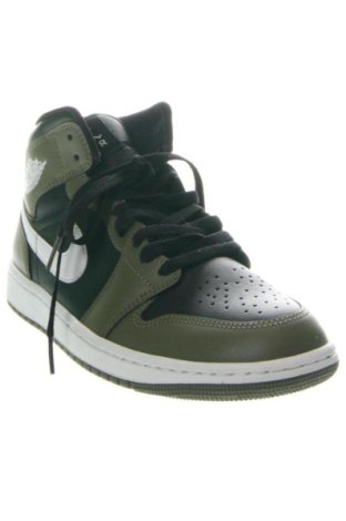 Încălțăminte de damă Air Jordan Nike, Mărime 41, Culoare Multicolor, Preț 839,99 Lei