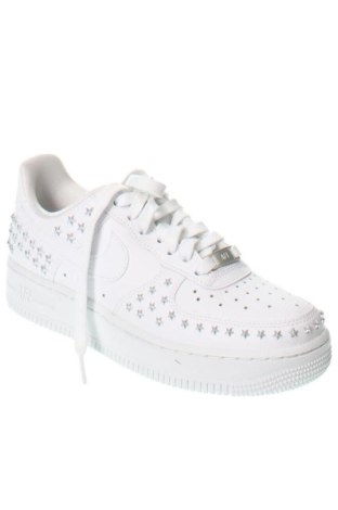 Încălțăminte de damă Air Jordan Nike, Mărime 36, Culoare Alb, Preț 549,99 Lei