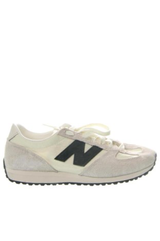 Obuwie damskie New Balance, Rozmiar 42, Kolor Kolorowy, Cena 357,99 zł