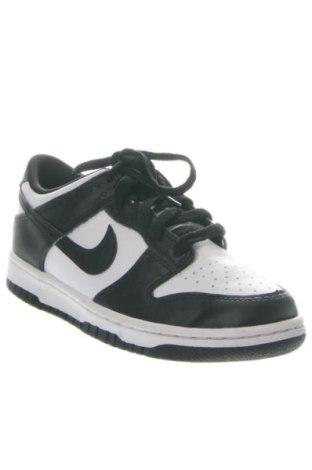 Damenschuhe Nike, Größe 37, Farbe Mehrfarbig, Preis 112,99 €