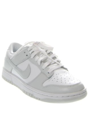 Încălțăminte de damă Nike, Mărime 38, Culoare Multicolor, Preț 644,99 Lei