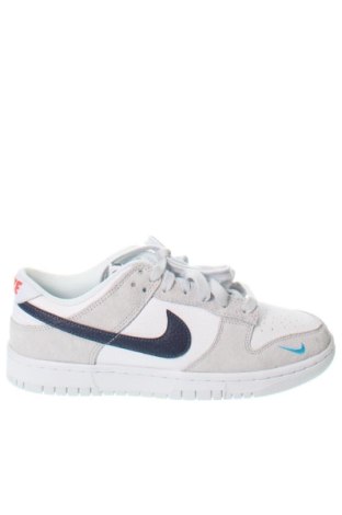 Încălțăminte de damă Nike, Mărime 40, Culoare Multicolor, Preț 644,99 Lei