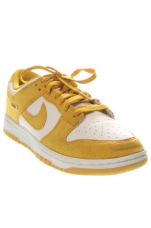 Női cipők Nike, Méret 40, Szín Sokszínű, Ár 51 919 Ft