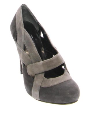 Dámske topánky  Stuart Weitzman, Veľkosť 36, Farba Viacfarebná, Cena  273,00 €