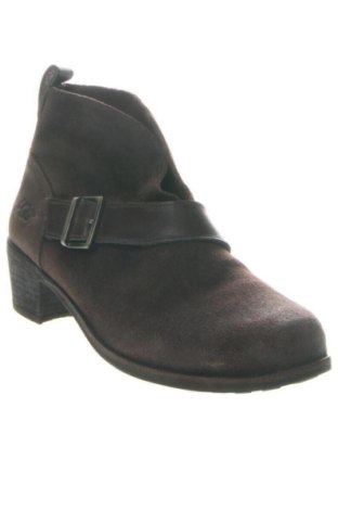 Încălțăminte de damă UGG Australia, Mărime 39, Culoare Maro, Preț 318,99 Lei