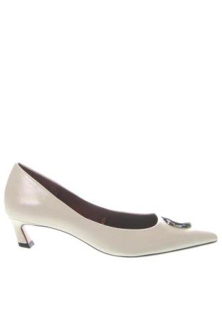 Damenschuhe Zara, Größe 39, Farbe Ecru, Preis 37,40 €