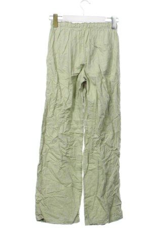 Női nadrág Bershka, Méret XS, Szín Zöld, Ár 3 979 Ft