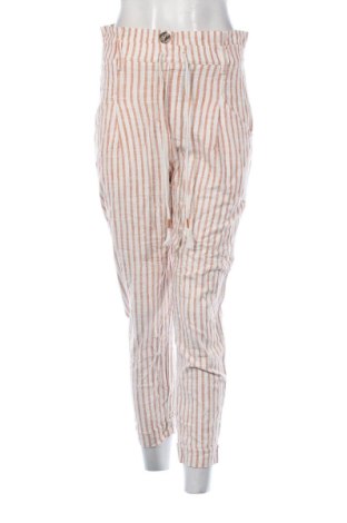 Дамски панталон Bershka, Размер M, Цвят Многоцветен, Цена 15,33 €