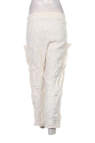 Damenhose Bershka, Größe S, Farbe Ecru, Preis 8,99 €