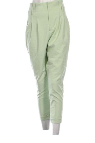 Damenhose Bershka, Größe S, Farbe Grün, Preis 10,99 €