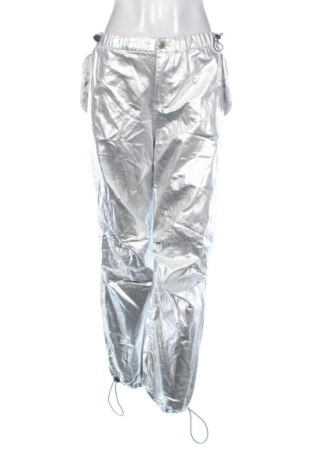 Дамски панталон Bershka, Размер M, Цвят Сребрист, Цена 7,66 €