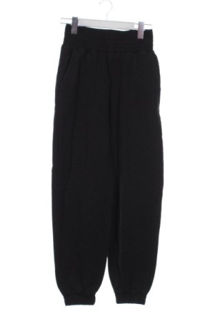 Damskie spodnie Bershka, Rozmiar XS, Kolor Czarny, Cena 44,24 zł