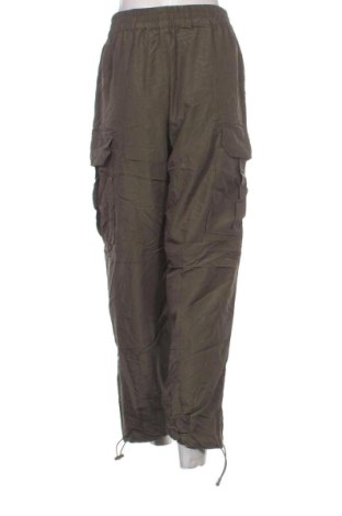 Дамски панталон Calzedonia, Размер S, Цвят Зелен, Цена 21,47 €