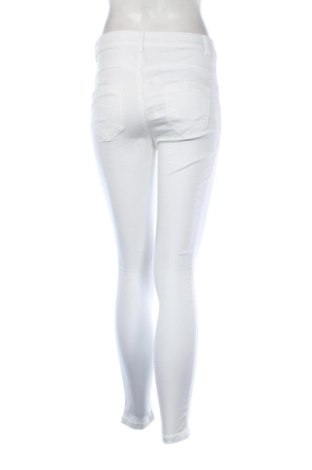 Damenhose Calzedonia, Größe M, Farbe Weiß, Preis 21,99 €