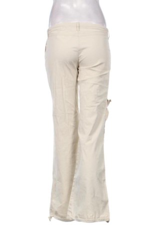 Дамски панталон Defacto, Размер M, Цвят Бежов, Цена 14,74 €