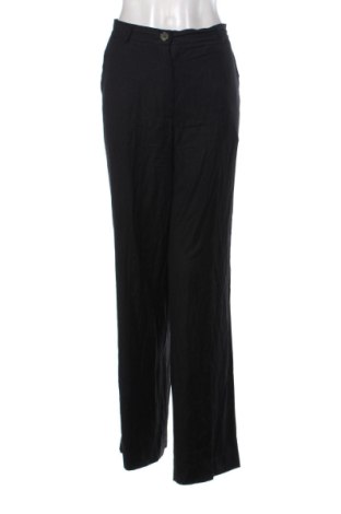 Дамски панталон Falconeri, Размер XL, Цвят Черен, Цена 49,59 €